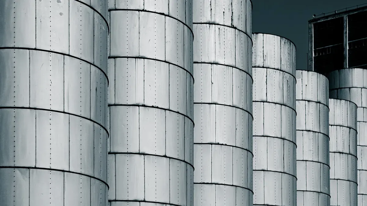 Material Capabilities of an Aluminum Plate Supplier